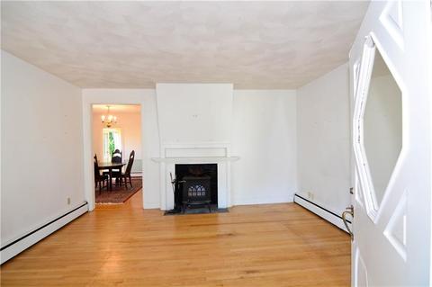 11 Eleventh Ave, Warwick, RI 02886 photo 16