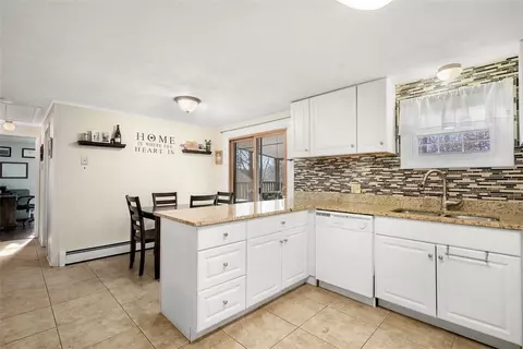 111 Saint Leon Ave, Woonsocket, RI 02895 photo 6