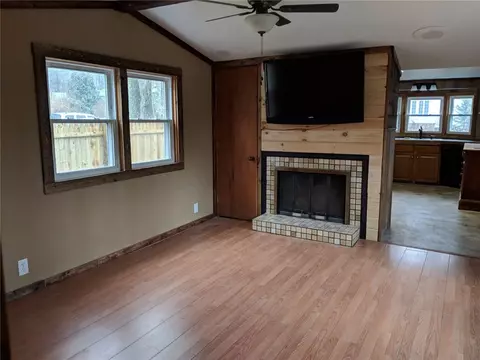 15 Oak Ter, Mapleville, RI 02839 photo 8