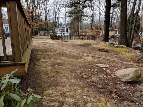 15 Oak Ter, Mapleville, RI 02839 photo 6