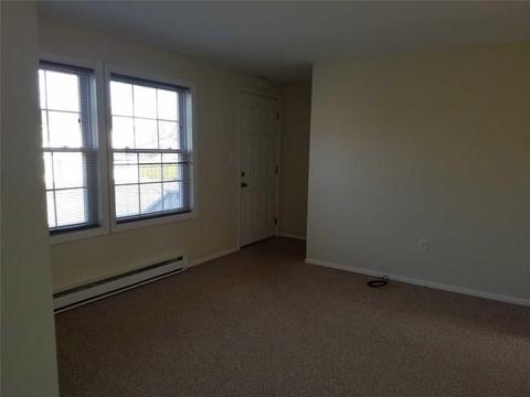 3 Maybrey Dr, Westerly, RI 02891 photo 9