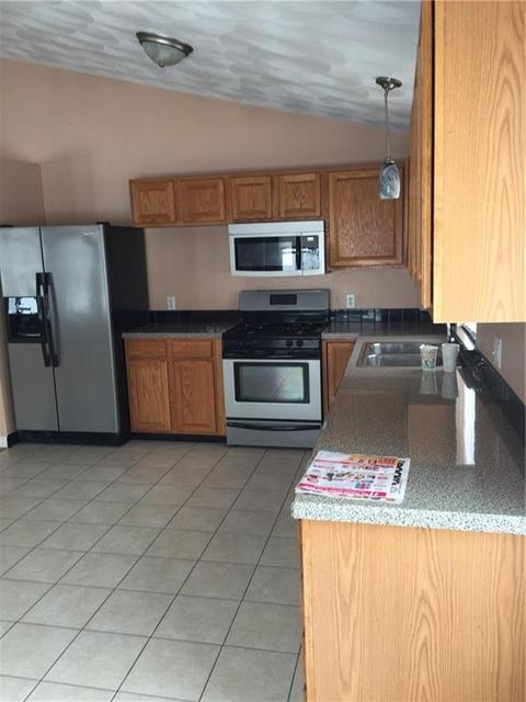 630 Grove St, Woonsocket, RI 02895 photo 2