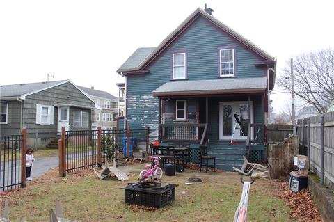 91 Merida Ave, Woonsocket, RI 02895 photo 26