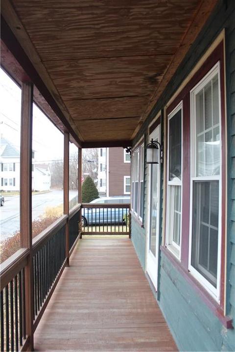 91 Merida Ave, Woonsocket, RI 02895 photo 3
