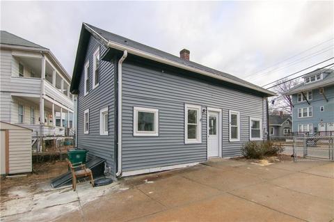 449 Providence St, Woonsocket, RI 02895 photo 23