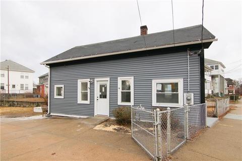 449 Providence St, Woonsocket, RI 02895 photo 24