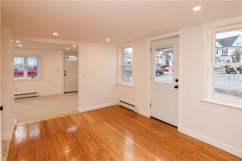 449 Providence St, Woonsocket, RI 02895 photo 19