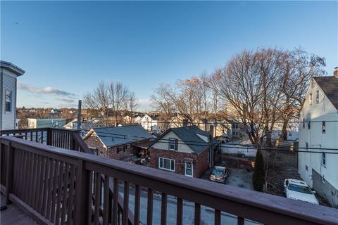 37 Watson St, Woonsocket, RI 02895 photo 3