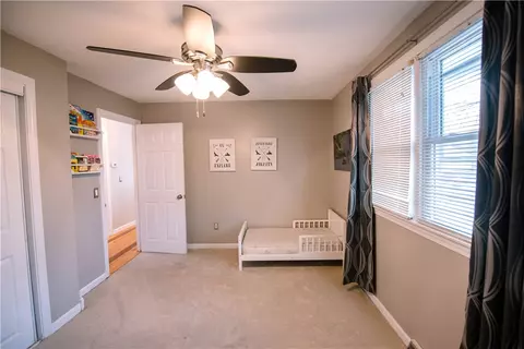 32 Oakridge Ct, Warwick, RI 02886 photo 14