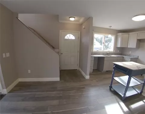 213 Second Ave, Warwick, RI 02888 photo 3
