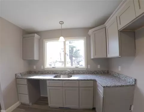 213 Second Ave, Warwick, RI 02888 photo 5