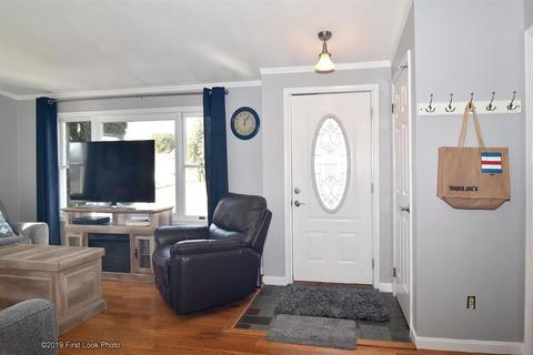 1 Sparrow Dr, Westerly, RI 02891 photo 2