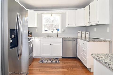 1 Sparrow Dr, Westerly, RI 02891 photo 8