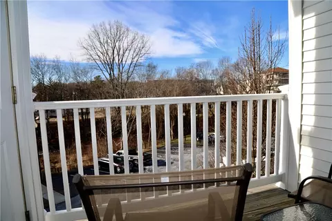 82 Mill St #202, Woonsocket, RI 02895 photo 7