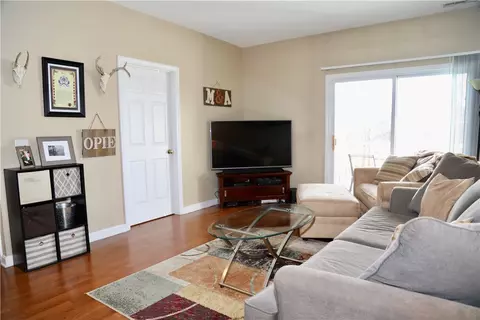 82 Mill St #202, Woonsocket, RI 02895 photo 3