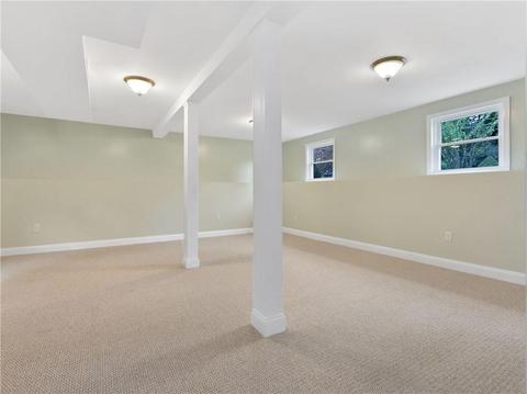 20 Darrow Dr, Warwick, RI 02886 photo 11