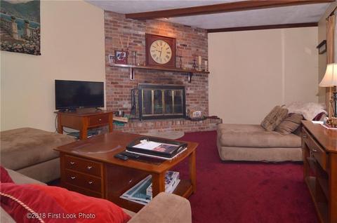 10 Circle Dr, Coventry, RI 02816 photo 12