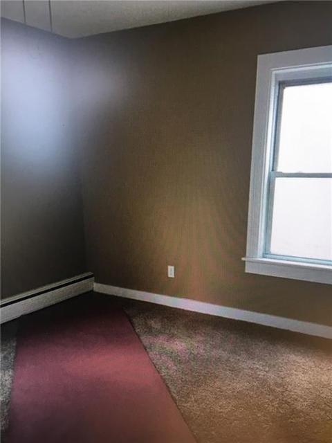 36 Williams St, Woonsocket, RI 02895 photo 9