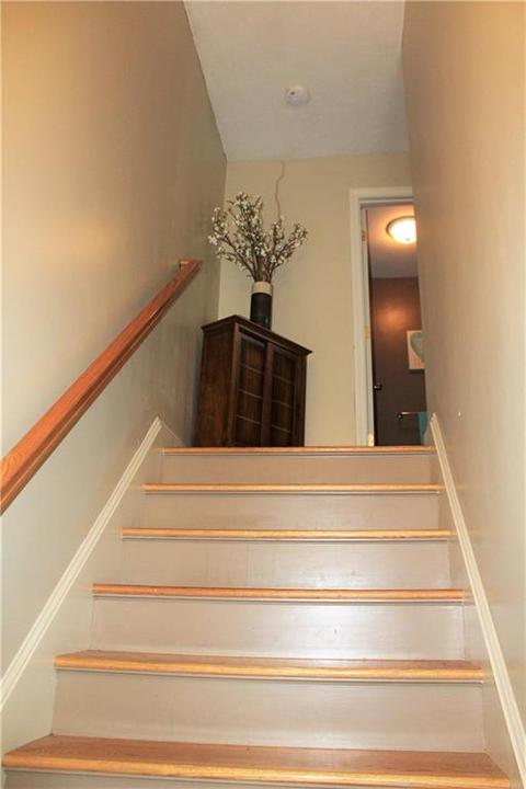 91 Grange Ave, Woonsocket, RI 02895 photo 10