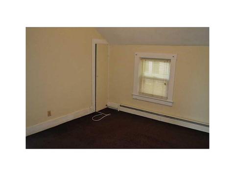582 Manville Rd, Woonsocket, RI 02895 photo 10