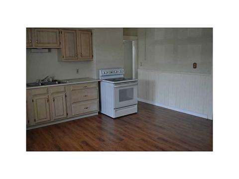 582 Manville Rd, Woonsocket, RI 02895 photo 5