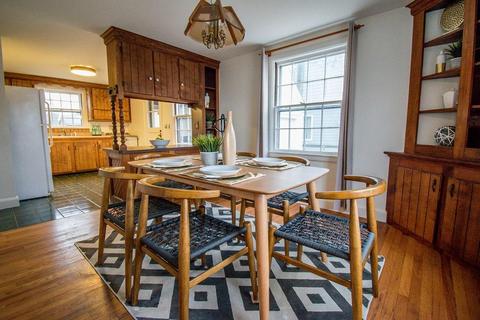 1150 Main Ave, Warwick, RI 02886 photo 4