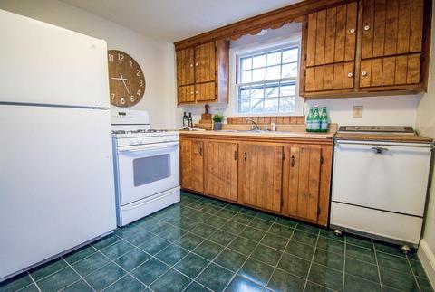 1150 Main Ave, Warwick, RI 02886 photo 7
