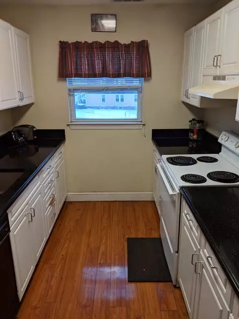 84 Mill St #303, Woonsocket, RI 02895 photo 4