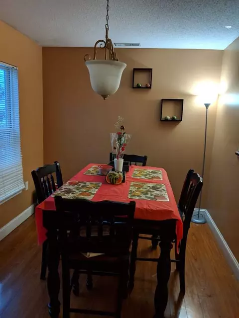 84 Mill St #303, Woonsocket, RI 02895 photo 3