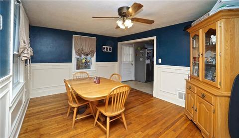 26 Darrow Dr, Warwick, RI 02886 photo 4