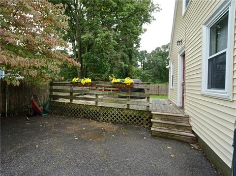 26 Darrow Dr, Warwick, RI 02886 photo 19