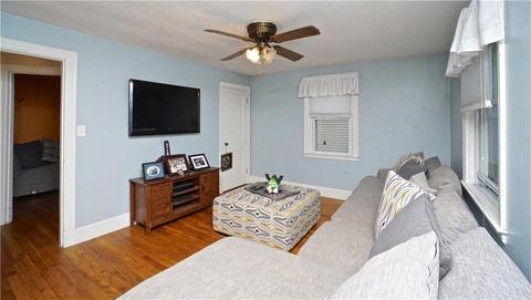26 Darrow Dr, Warwick, RI 02886 photo 11