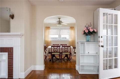 35 Maple Ave, Middletown, RI 02842 photo 6