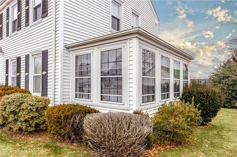 35 Maple Ave, Middletown, RI 02842 photo 19