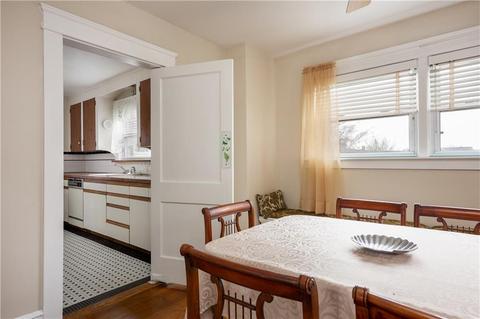 35 Maple Ave, Middletown, RI 02842 photo 8