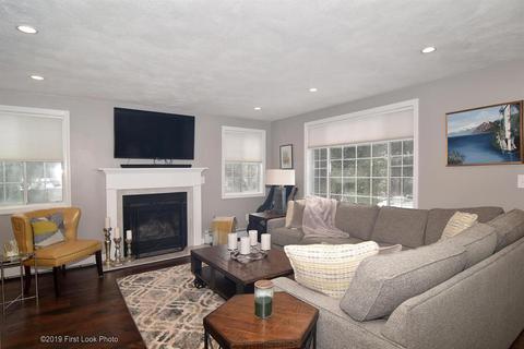 22 Eagle Run #D, East Greenwich, RI 02818 photo 3