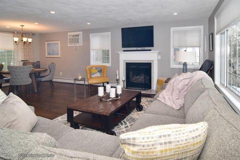 22 Eagle Run #D, East Greenwich, RI 02818 photo 4