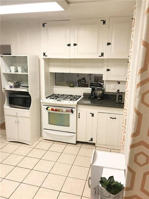 33 Dryden Blvd, Warwick, RI 02888 photo 5