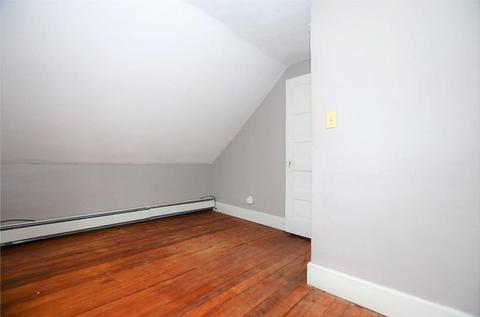 115 Custer St, Warwick, RI 02889 photo 7