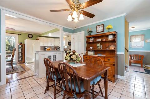 26 High St, Warwick, RI 02886 photo 8