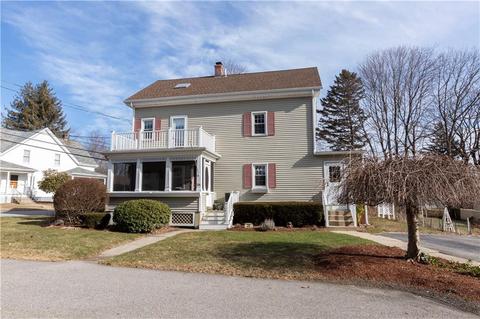 26 High St, Warwick, RI 02886 photo 3
