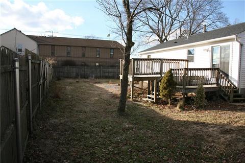 104 Doris Ave, Warwick, RI 02889 photo 20