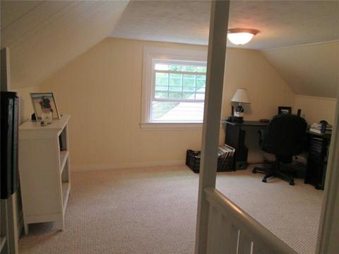 69 Prudence Ct, Warwick, RI 02888 photo 10
