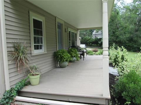 69 Prudence Ct, Warwick, RI 02888 photo 3