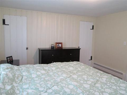 69 Prudence Ct, Warwick, RI 02888 photo 17