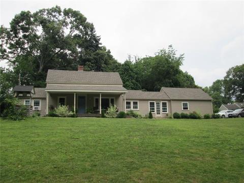 69 Prudence Ct, Warwick, RI 02888 photo 2