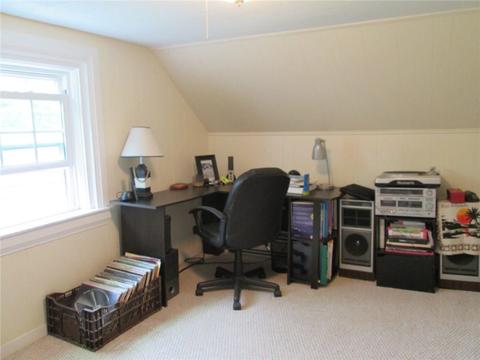 69 Prudence Ct, Warwick, RI 02888 photo 11