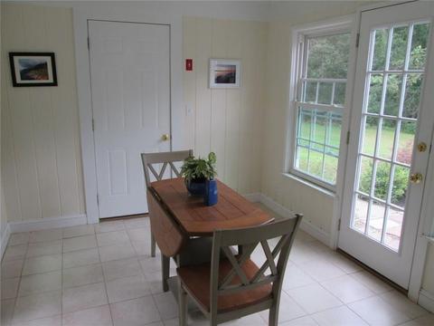 69 Prudence Ct, Warwick, RI 02888 photo 24