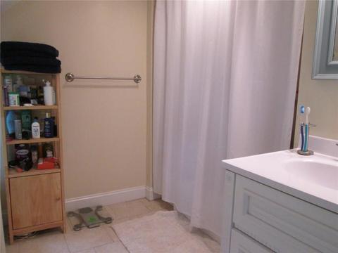 69 Prudence Ct, Warwick, RI 02888 photo 12