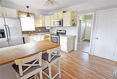 10 Ray St, Coventry, RI 02816 photo 12
